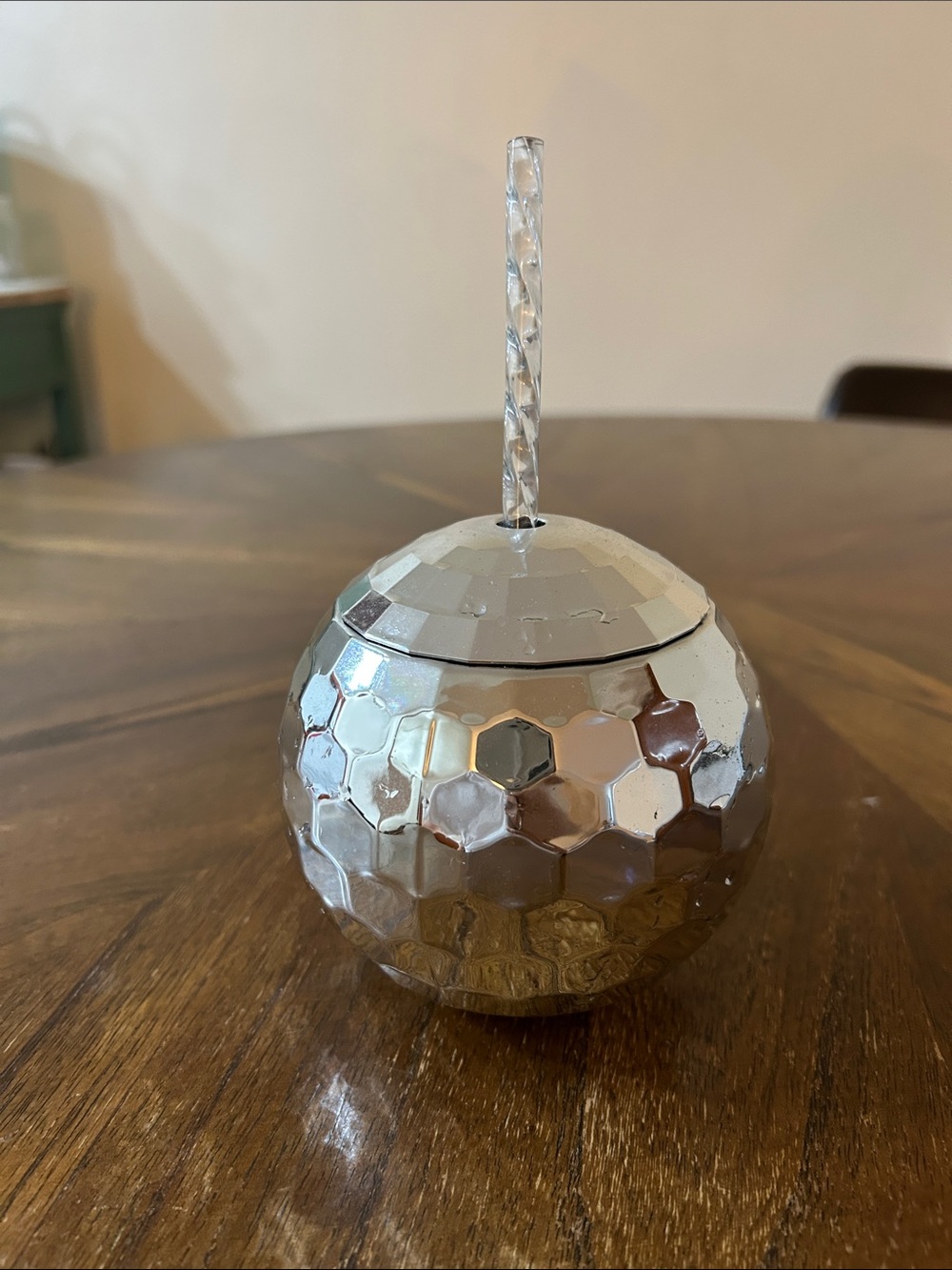Disco ball cup